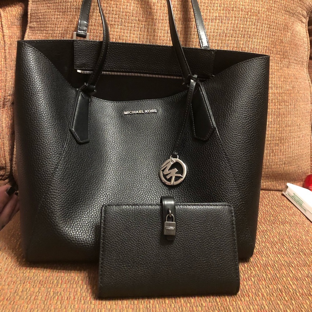 Michael Kors set
